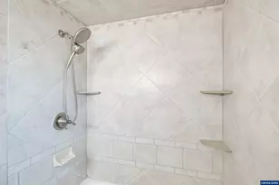 33745 McFarland Rd, Tangent, OR 97389 - Photo 22