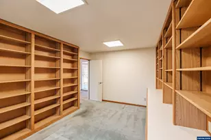 2040 NW 23rd St, Corvallis, OR 97330 - Photo 28