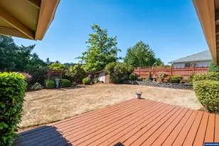 2040 NW 23rd St, Corvallis, OR 97330 - Photo 46