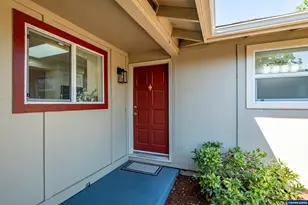 2040 NW 23rd St, Corvallis, OR 97330 - Photo 8