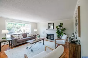 2040 NW 23rd St, Corvallis, OR 97330 - Photo 12