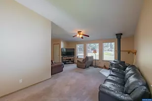 12676 Kings Valley Hwy, Monmouth, OR 97361 - Photo 8