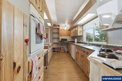 4730 Auburn #72 Rd NE, Salem, OR 97301 - Photo 10