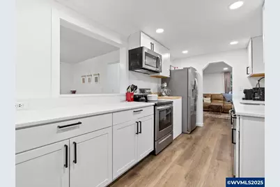 1589 SW Ellis St, Dallas, OR 97338 - Photo 10