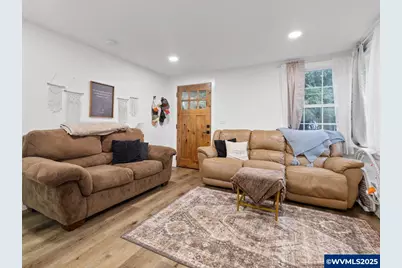 1589 SW Ellis St, Dallas, OR 97338 - Photo 4