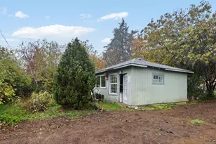 1589 SW Ellis St, Dallas, OR 97338 - Photo 24