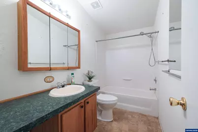 126 Lyons Ct SW, Albany, OR 97322 - Photo 18