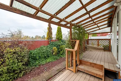 126 Lyons Ct SW, Albany, OR 97322 - Photo 26