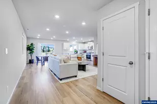 2219 Sawtelle Dr, Woodburn, OR 97071 - Photo 2