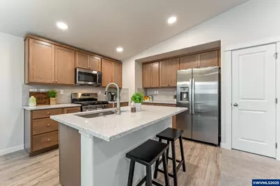 4750 Finch St, Albany, OR 97322 - Photo 4