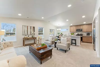 4750 Finch St, Albany, OR 97322 - Photo 8