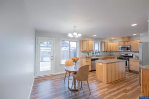 3462 Bald Eagle Dr, Lebanon, OR 97355 - Photo 12