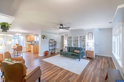 3462 Bald Eagle Dr, Lebanon, OR 97355 - Photo 8