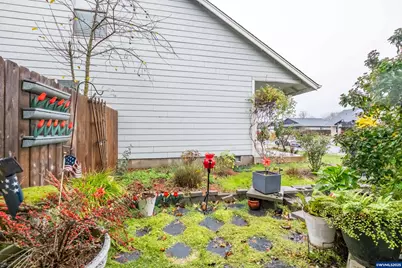 3462 Bald Eagle Dr, Lebanon, OR 97355 - Photo 40