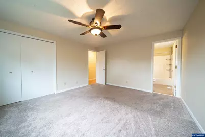 4555 Swallow Ct NE, Salem, OR 97301 - Photo 16