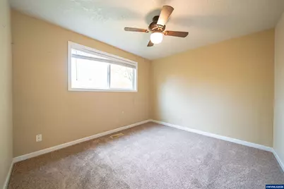 4555 Swallow Ct NE, Salem, OR 97301 - Photo 18