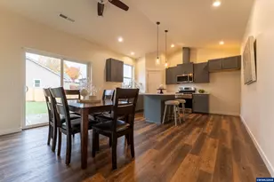 791 Quail Glenn Dr, Philomath, OR 97370 - Photo 8