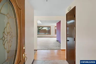 997 Julie St N, Keizer, OR 97303 - Photo 2