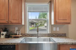 176 W Main St, Alsea, OR 97324 - Photo 4