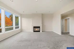 1409 Crestview Dr, Silverton, OR 97381 - Photo 10