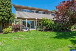 32082 SW Charbonneau Dr, Wilsonville, OR 97070 - Photo 1