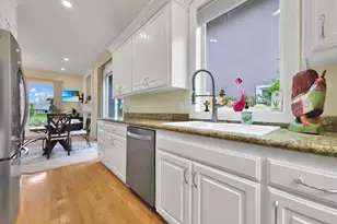 32082 SW Charbonneau Dr, Wilsonville, OR 97070 - Photo 14