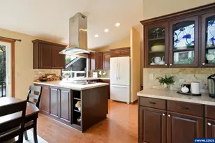 371 McNary Heights Dr N, Keizer, OR 97303 - Photo 8