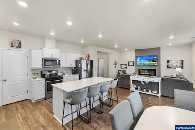 371 Himalaya St NE, Salem, OR 97301 - Photo 12