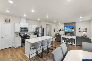 371 Himalaya St. NE, Salem, OR 97301 - Photo 12