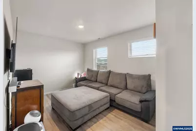 371 Himalaya St NE, Salem, OR 97301 - Photo 28