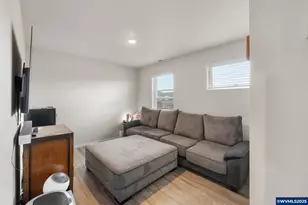 371 Himalaya St. NE, Salem, OR 97301 - Photo 28