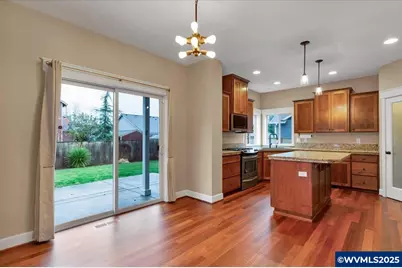 230 SW Wyatt St, Dallas, OR 97338 - Photo 12