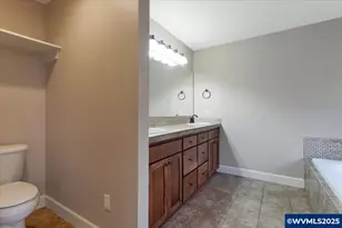 230 SW Wyatt St, Dallas, OR 97338 - Photo 30