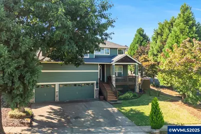 393 Stellers Eagle St NW, Salem, OR 97304 - Photo 2