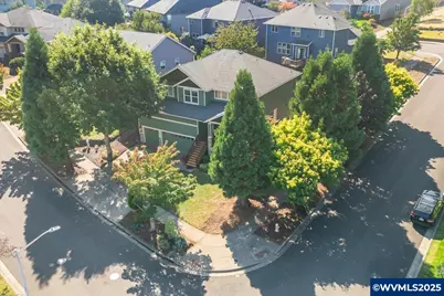 393 Stellers Eagle St NW, Salem, OR 97304 - Photo 4