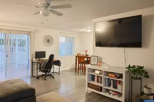 1202 Leo St NE, Keizer, OR 97303 - Photo 6