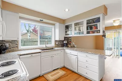 1228 Bent Grass Ct NE, Keizer, OR 97303 - Photo 6