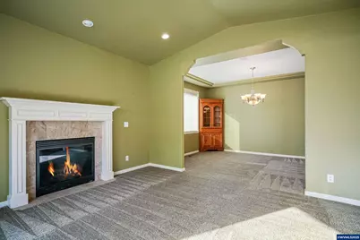 2049 Limestone Av SE, Salem, OR 97306 - Photo 10