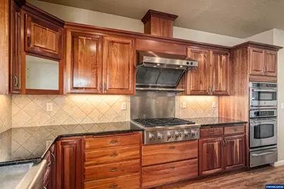 2049 Limestone Av SE, Salem, OR 97306 - Photo 22