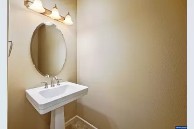 2049 Limestone Av SE, Salem, OR 97306 - Photo 28