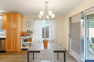 3902 Hawthorne Ave NE, Salem, OR 97301 - Photo 8