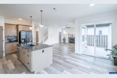 1124 SW Sylvia St, Corvallis, OR 97333 - Photo 6