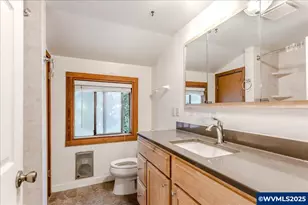 4170 Silver Falls Dr NE, Silverton, OR 97381 - Photo 10