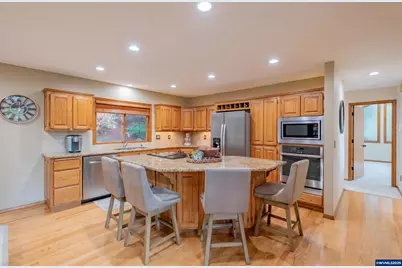 391 McNary Heights Dr N, Keizer, OR 97303 - Photo 18