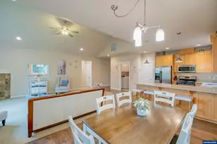 21022 Jennymarie Ln NE, Aurora, OR 97002 - Photo 30