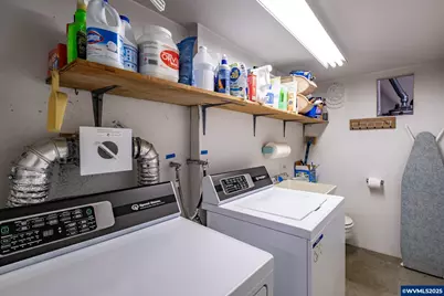 5037 Summerfield Dr SE, Salem, OR 97306 - Photo 32