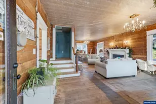 329 S 1st Ave, Mill City, OR 97360 - Photo 8