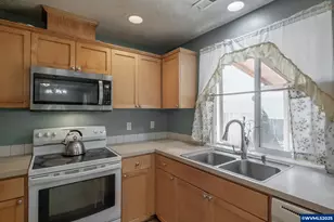 4781 Currant Ln NE, Salem, OR 97305 - Photo 24