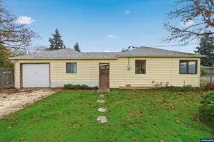 788 SW Cherry St, Dallas, OR 97338 - Photo 2