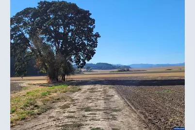 11090 Simpson Rd, Monmouth, OR 97361 - Photo 8